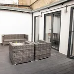 Lord Street Apartments By Happy Days